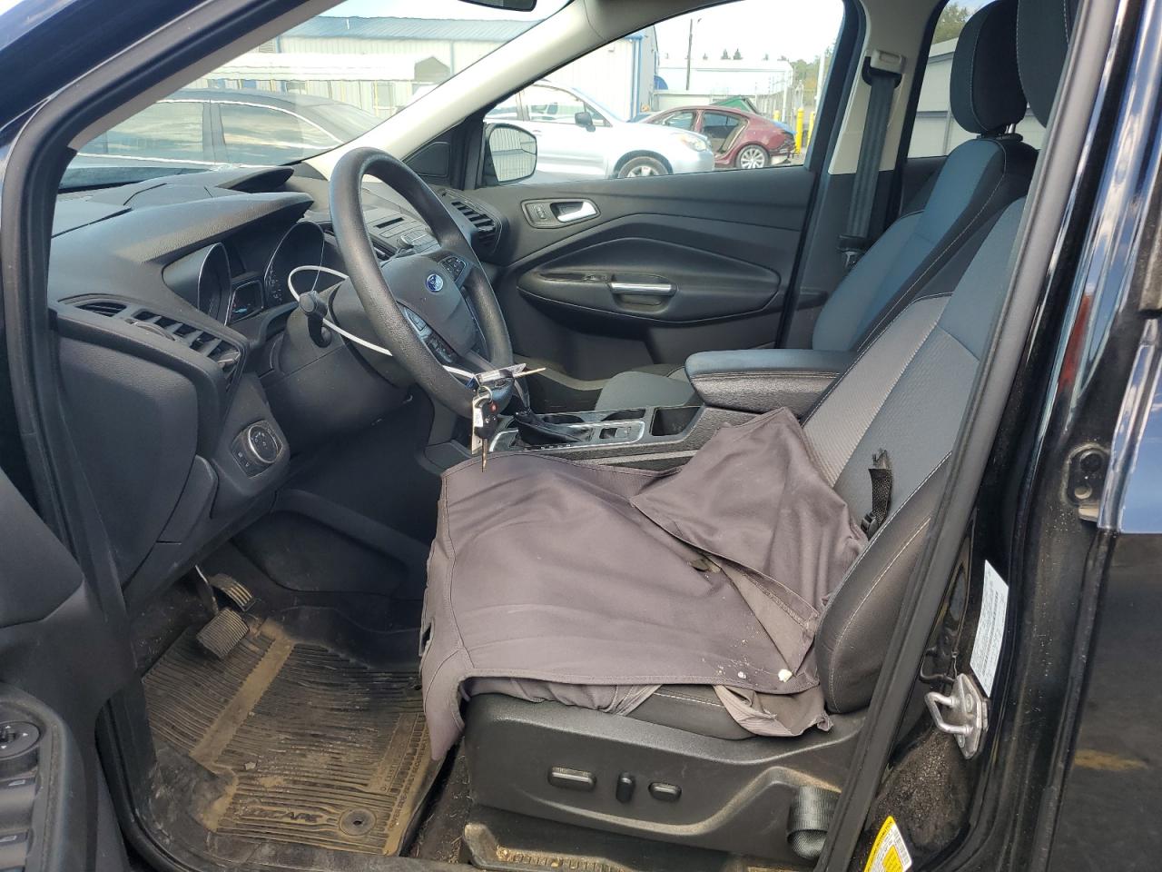 2018 Ford Escape Se VIN: 1FMCU9GDXJUD33617 Lot: 85871695