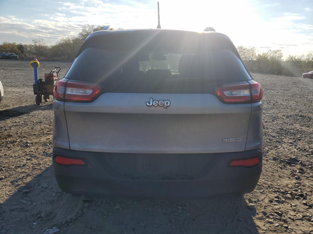 2014 Jeep Cherokee Latitude VIN: 1C4PJLCB0EW170860 Lot: 82785765