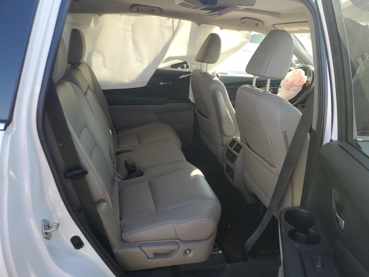 2020 Honda Pilot Touring VIN: 5FNYF5H92LB017292 Lot: 86261195