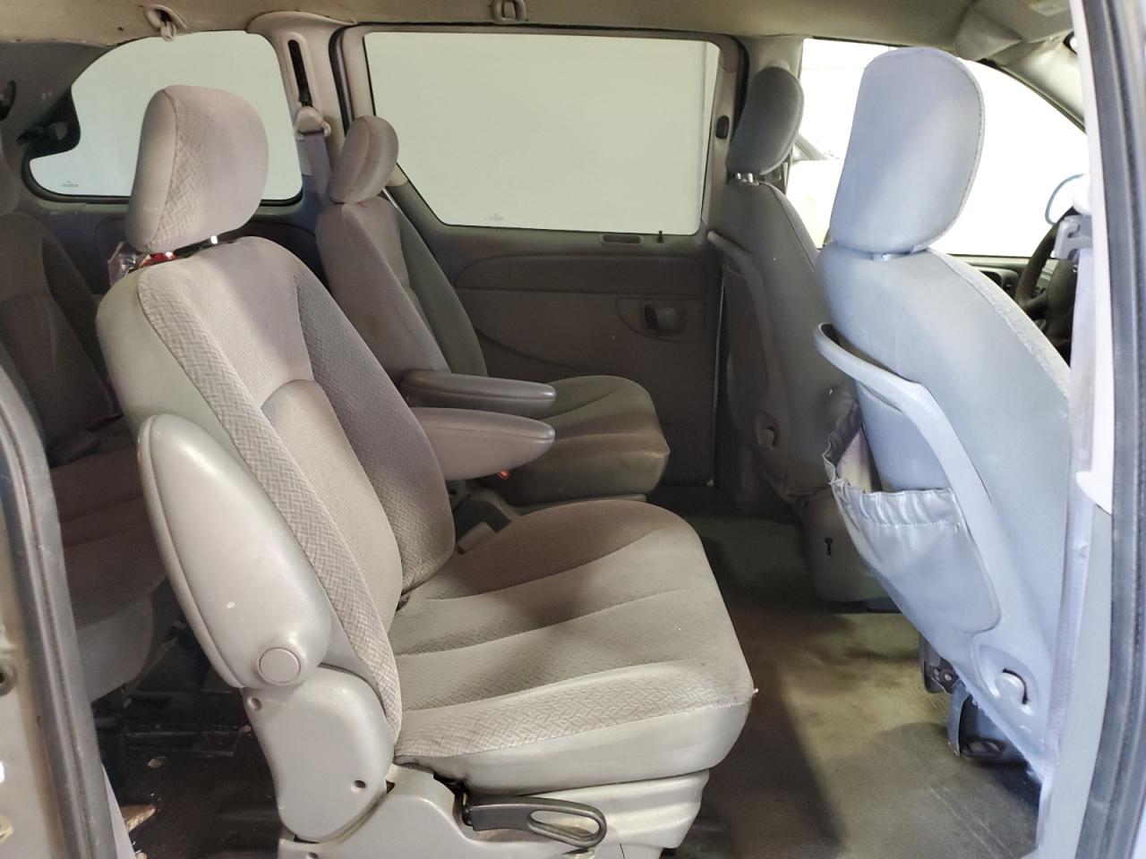 2006 Dodge Caravan Sxt VIN: 1D4GP45RX6B512972 Lot: 82298435