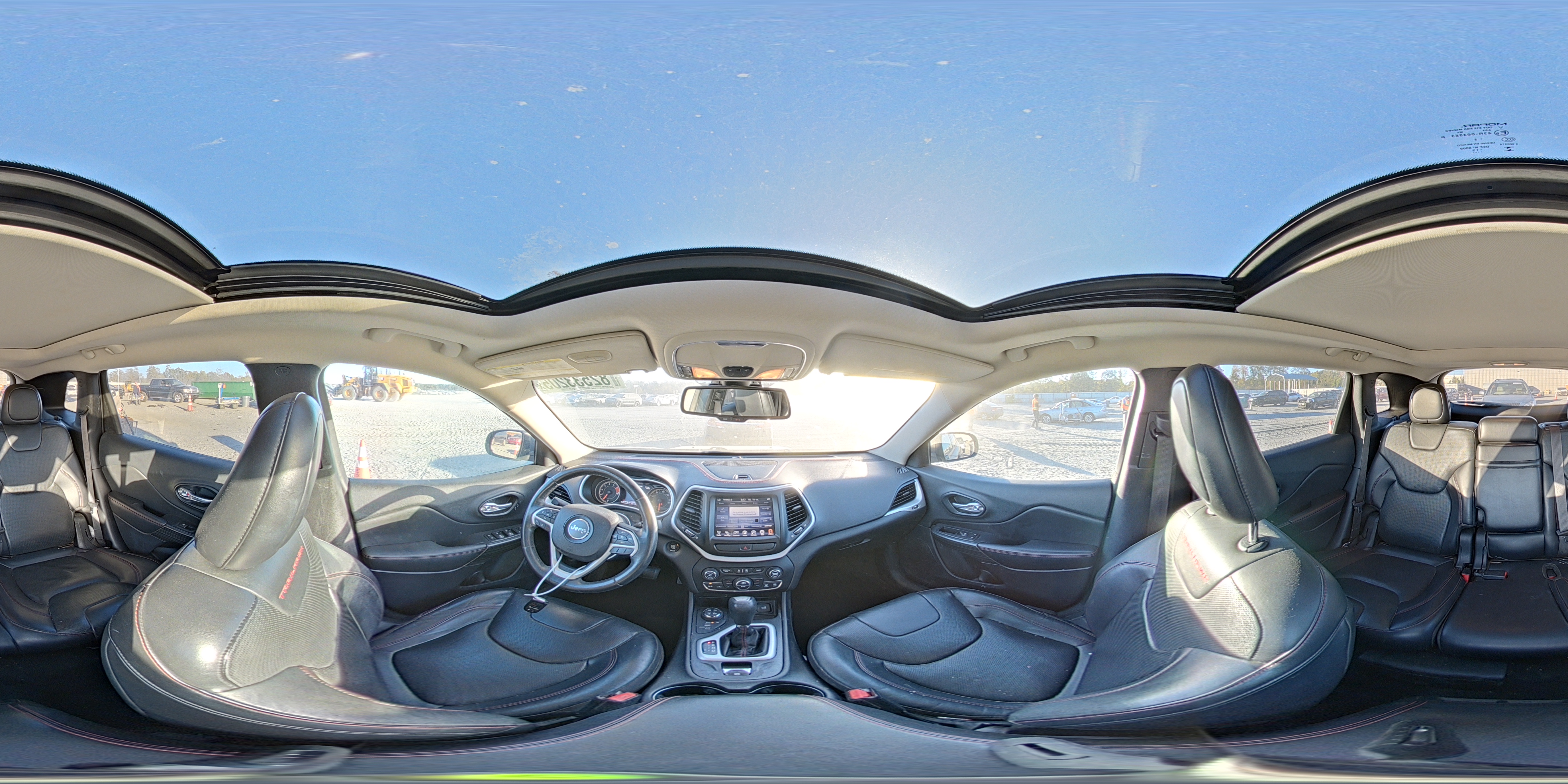 2016 Jeep Cherokee Trailhawk VIN: 1C4PJMBS2GW103011 Lot: 82533205