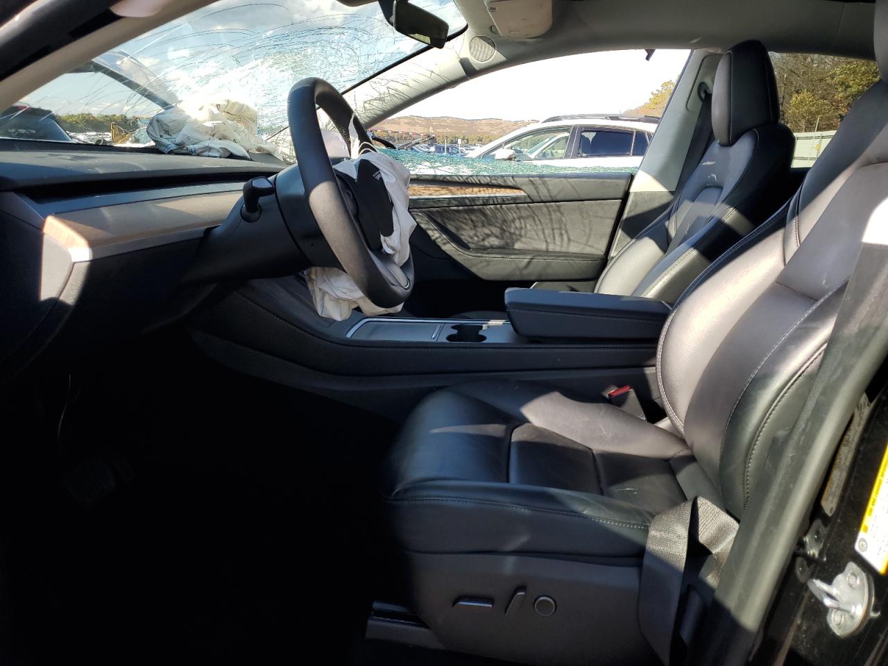 2023 Tesla Model Y VIN: 7SAYGAEE8PF920742 Lot: 89435925