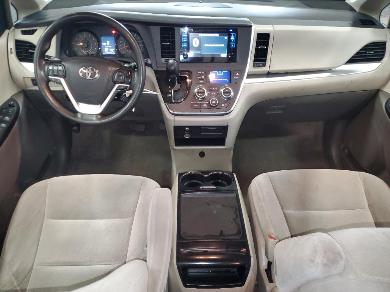 2015 Toyota Sienna Le VIN: 5TDKK3DC4FS583543 Lot: 84879605