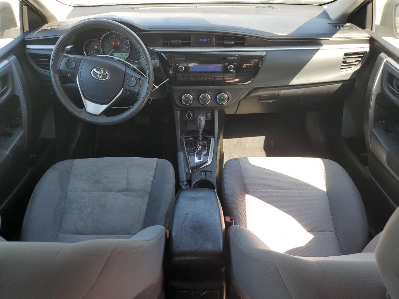 2015 Toyota Corolla L VIN: 2T1BURHE8FC477503 Lot: 84650825