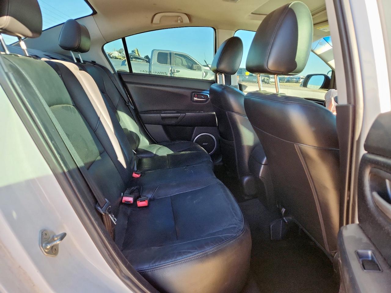 2007 Mazda 3 S VIN: JM1BK323371763842 Lot: 90937715