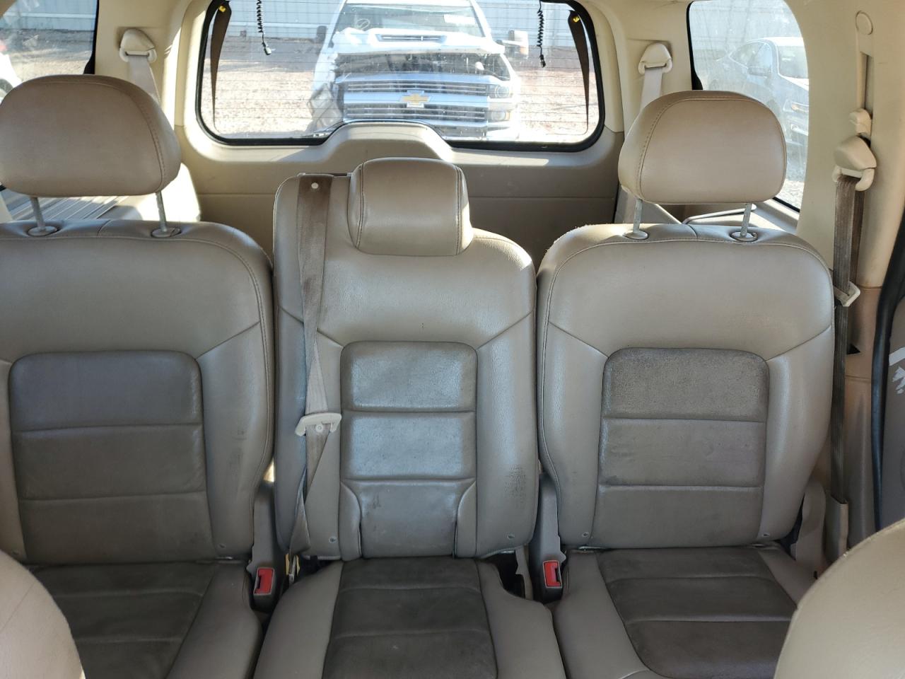 2004 Ford Expedition Xlt VIN: 1FMPU15L34LA94323 Lot: 86233005