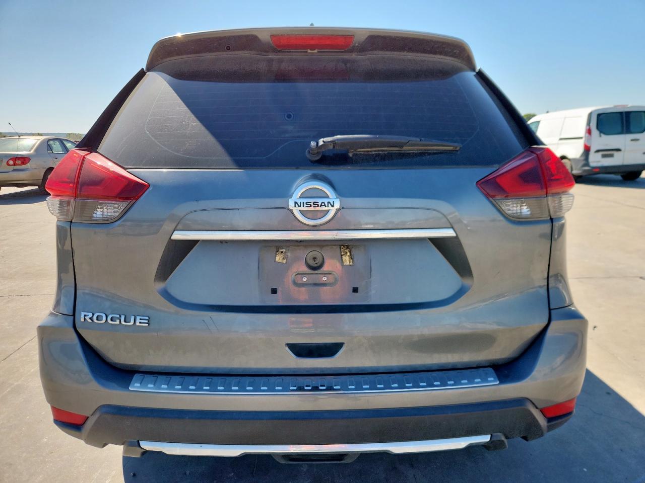 2018 Nissan Rogue S VIN: 5N1AT2MTXJC752554 Lot: 85529065