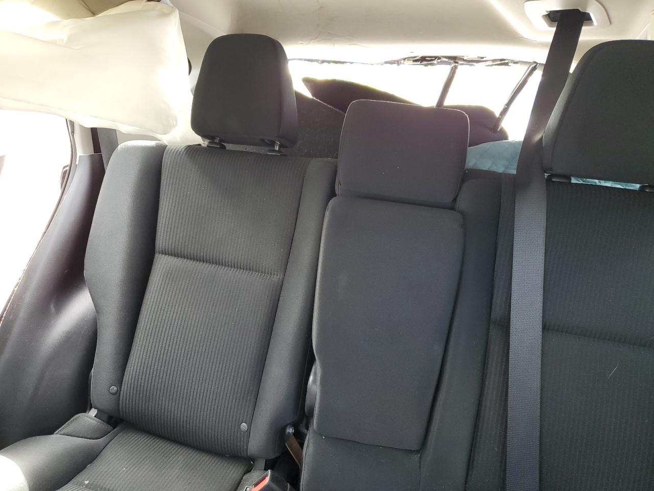 2017 Toyota Rav4 Le VIN: 2T3ZFREV5HW319173 Lot: 85260995