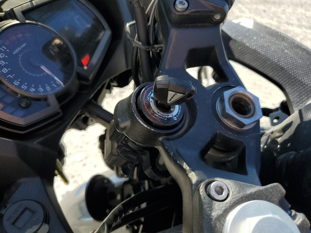 2022 Kawasaki Ex400 VIN: JKAEXKG19NDAF8726 Lot: 85115205