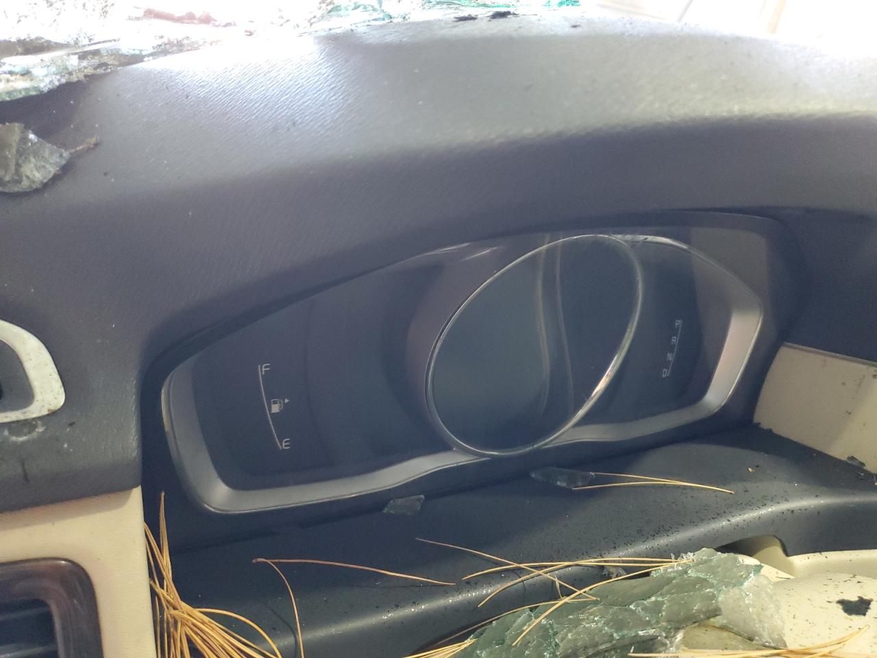 2015 Volvo Xc70 T6 Premier+ VIN: YV4902NC3F1200408 Lot: 85751125