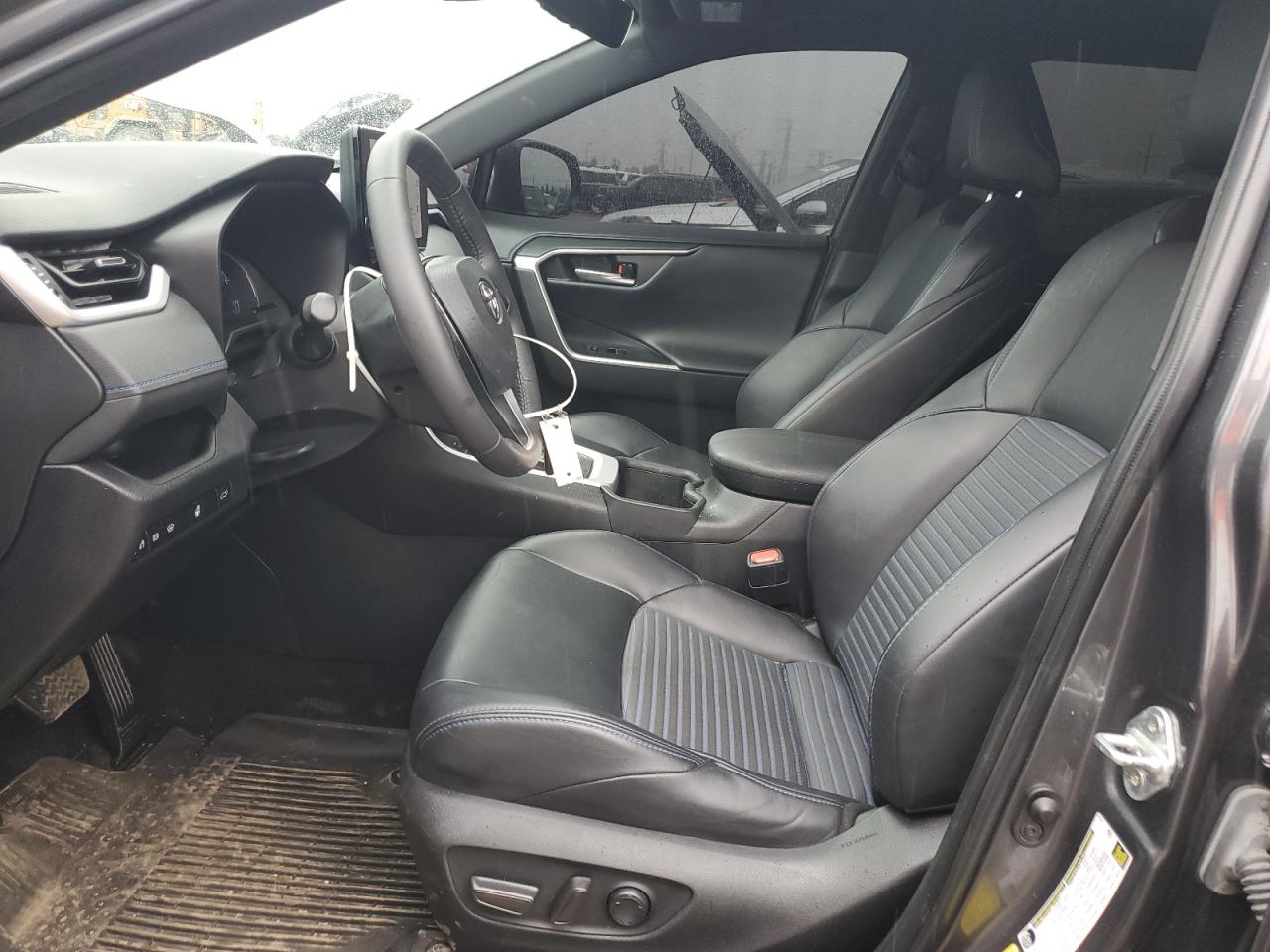 2024 Toyota Rav4 Xse VIN: 2T3E6RFV7RW047367 Lot: 82433935