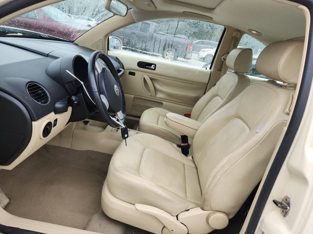 2009 Volkswagen New Beetle S VIN: 3VWRW31C69M502499 Lot: 85502285