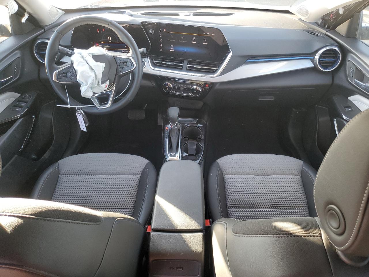 2024 Chevrolet Trax 1Lt VIN: KL77LHE27RC203488 Lot: 90822115