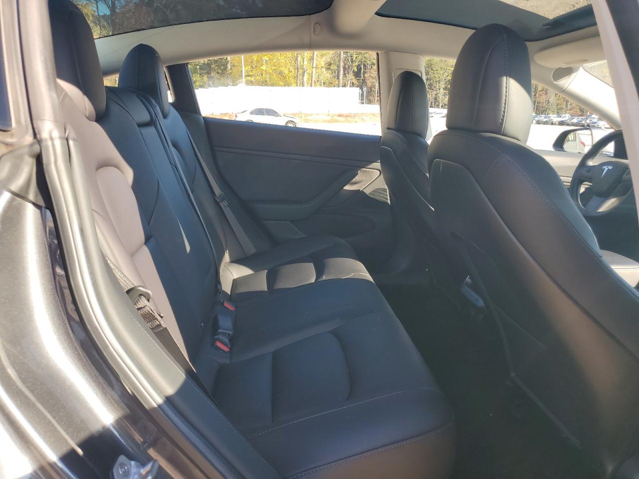 2018 Tesla Model 3 VIN: 5YJ3E1EB4JF090819 Lot: 90513105