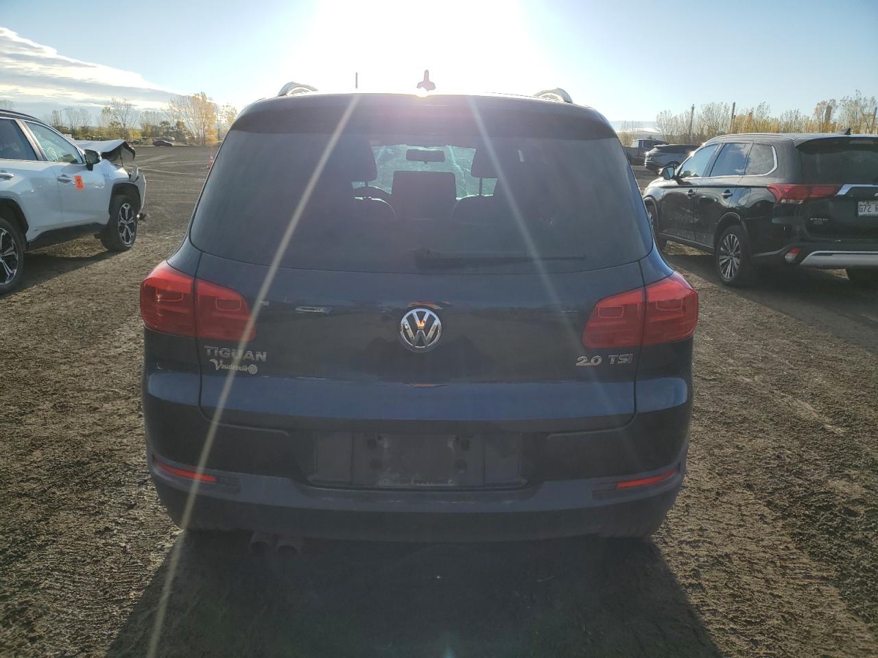 2015 Volkswagen Tiguan S VIN: WVGHV7AX2FW510215 Lot: 86894835