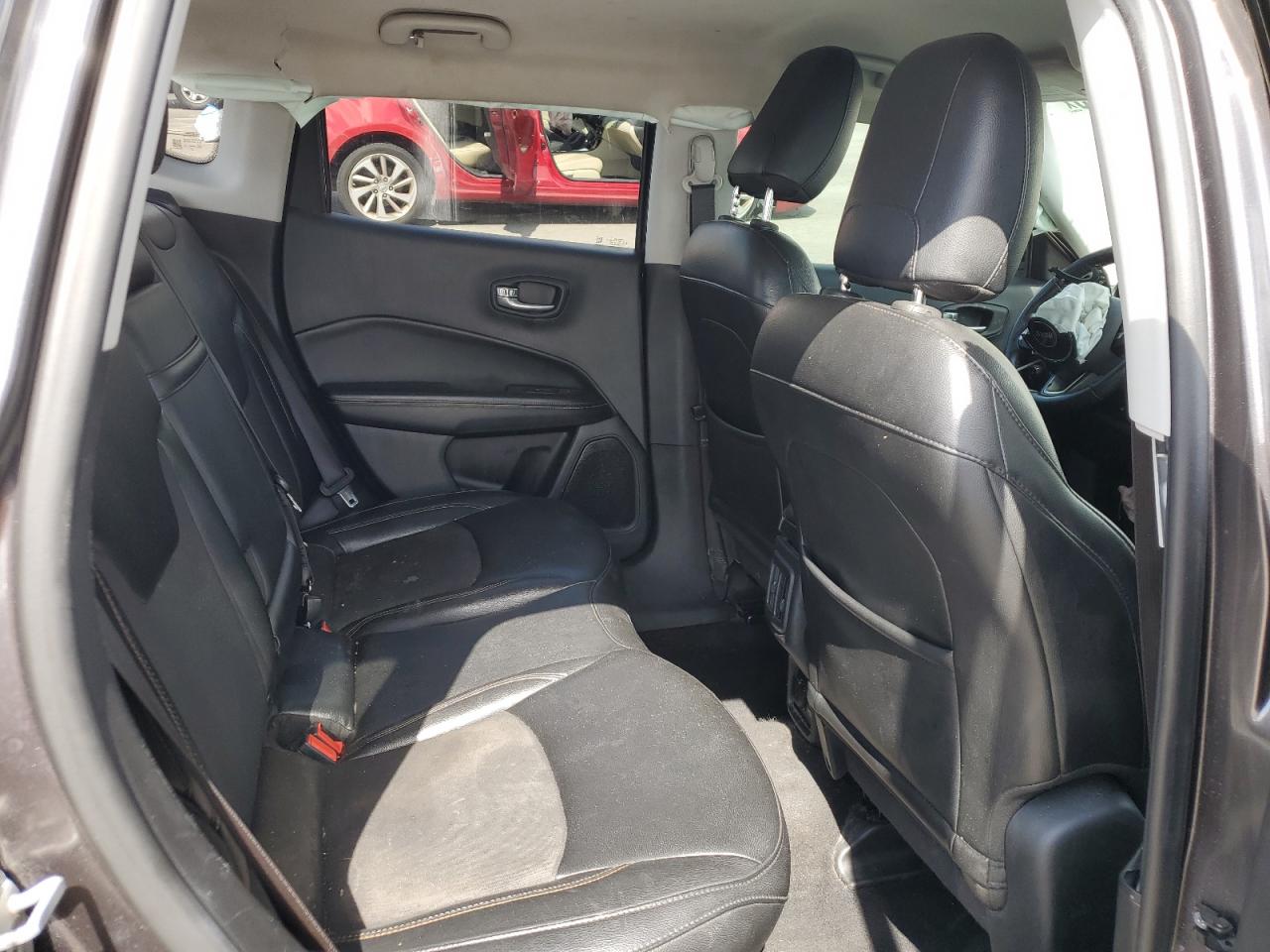 2019 Jeep Compass Latitude VIN: 3C4NJDBB5KT748466 Lot: 82354155