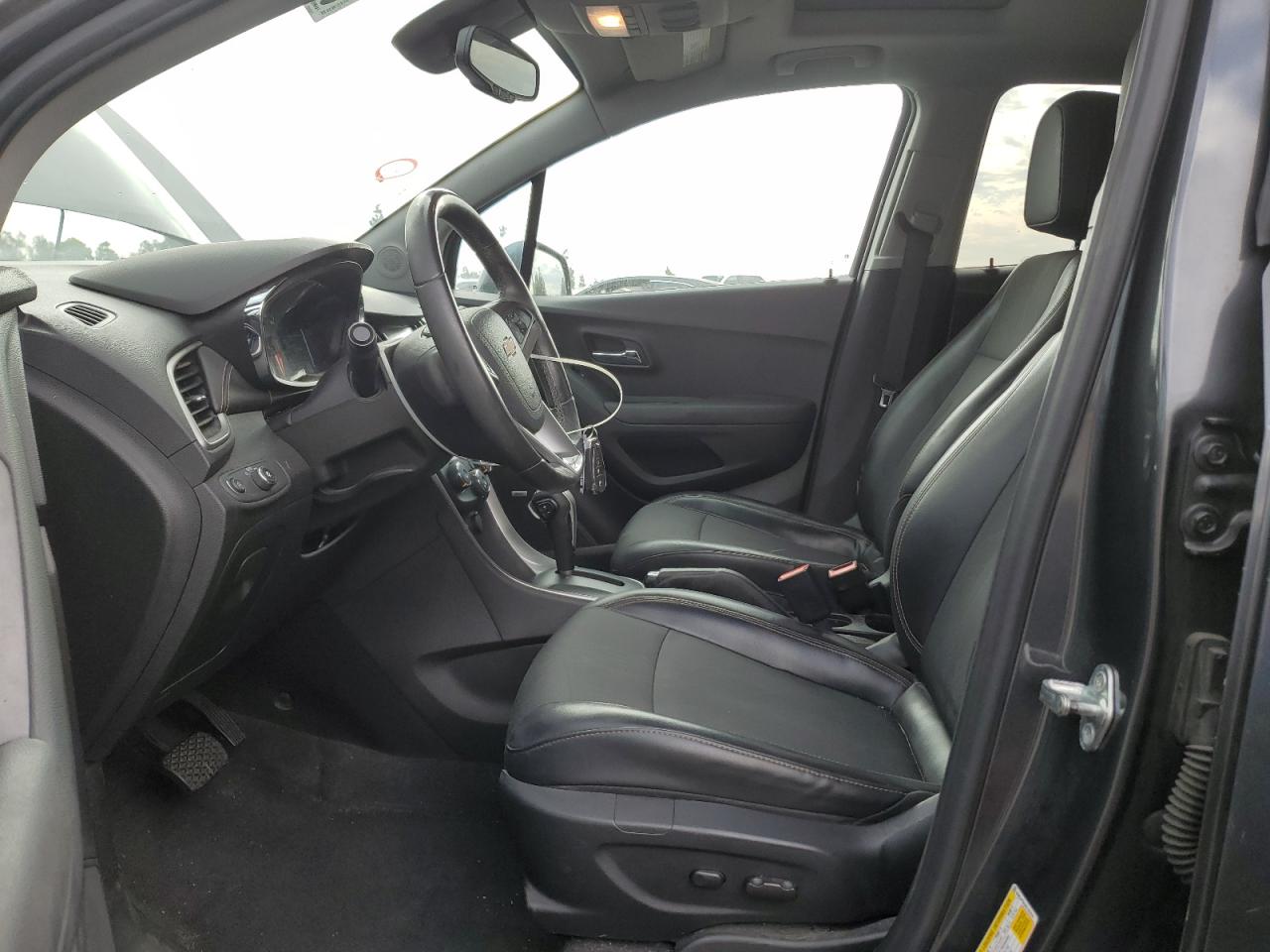 2017 Chevrolet Trax 1Lt VIN: 3GNCJPSB4HL187010 Lot: 82394155