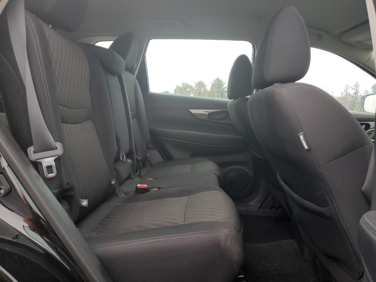 2019 Nissan Rogue S VIN: 5N1AT2MV2KC826035 Lot: 85562235