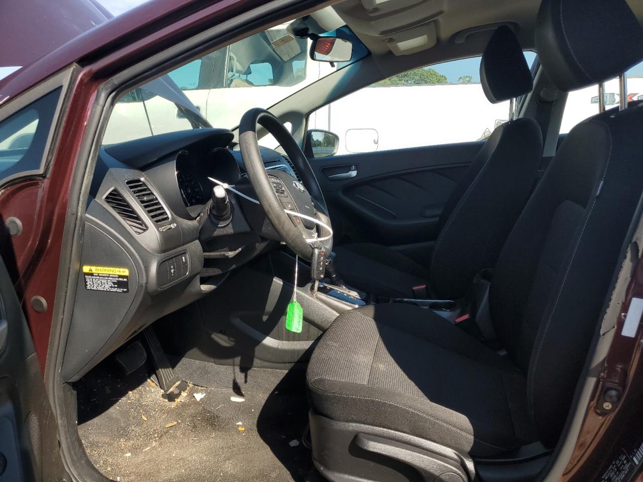 2018 Kia Forte Lx VIN: 3KPFK4A71JE266319 Lot: 82354755