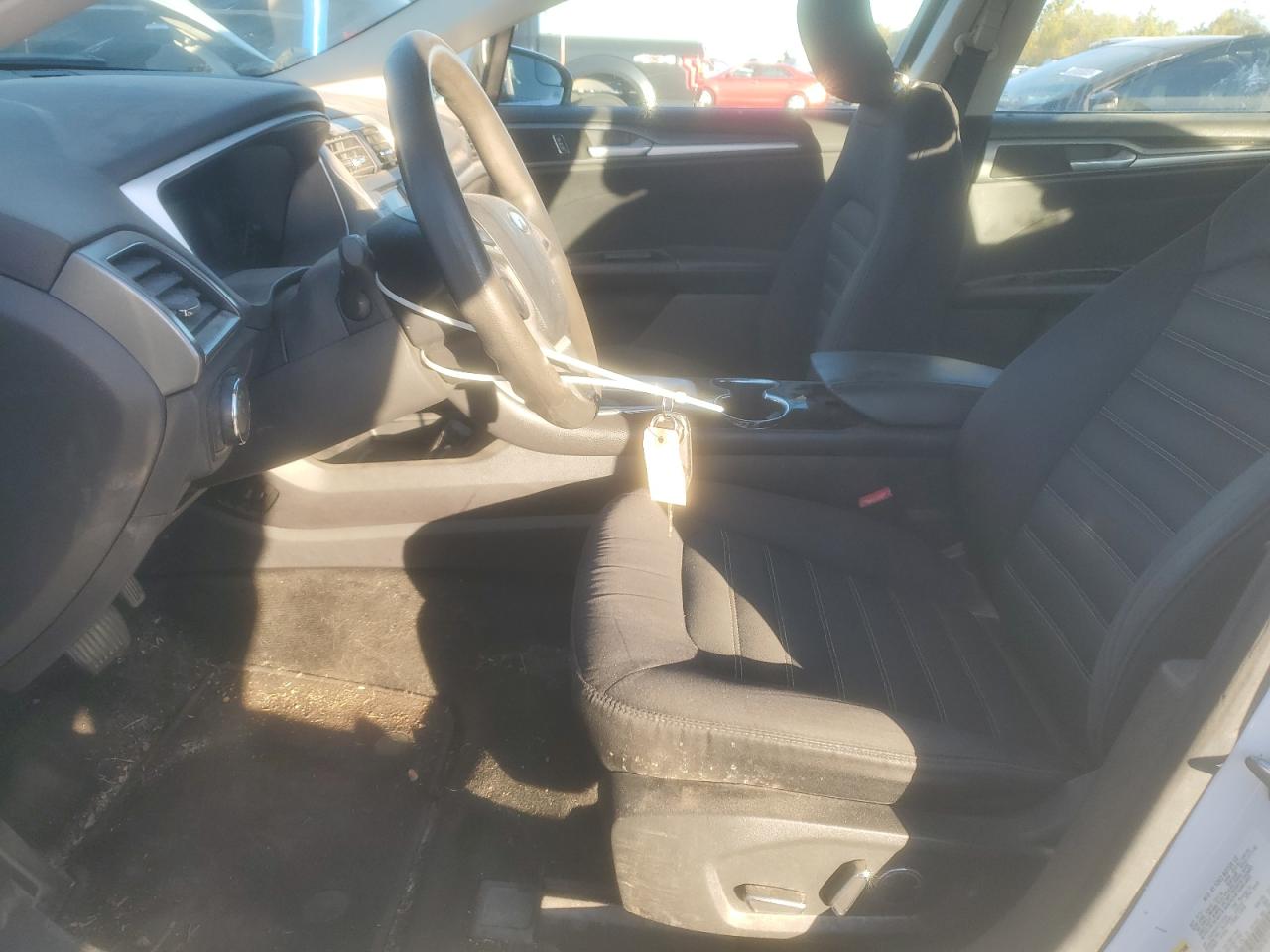 2015 Ford Fusion Se VIN: 1FA6P0H7XF5110546 Lot: 89479815