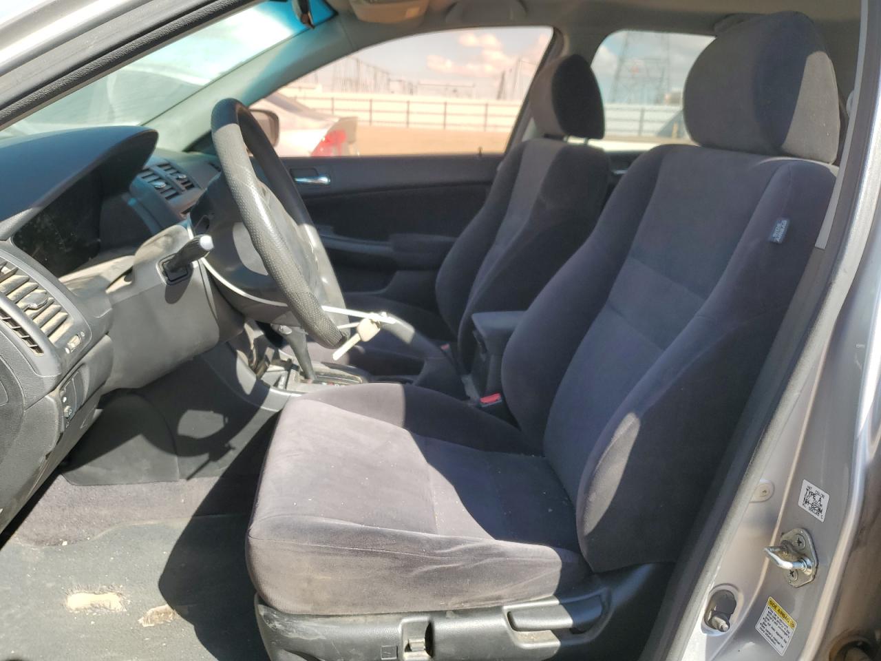 2003 Honda Accord Ex VIN: JHMCM56653C081671 Lot: 84810975