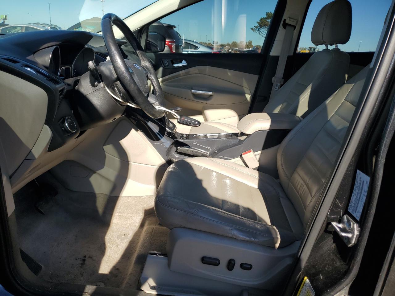 2015 Ford Escape Titanium VIN: 1FMCU0JX3FUB69052 Lot: 86868015