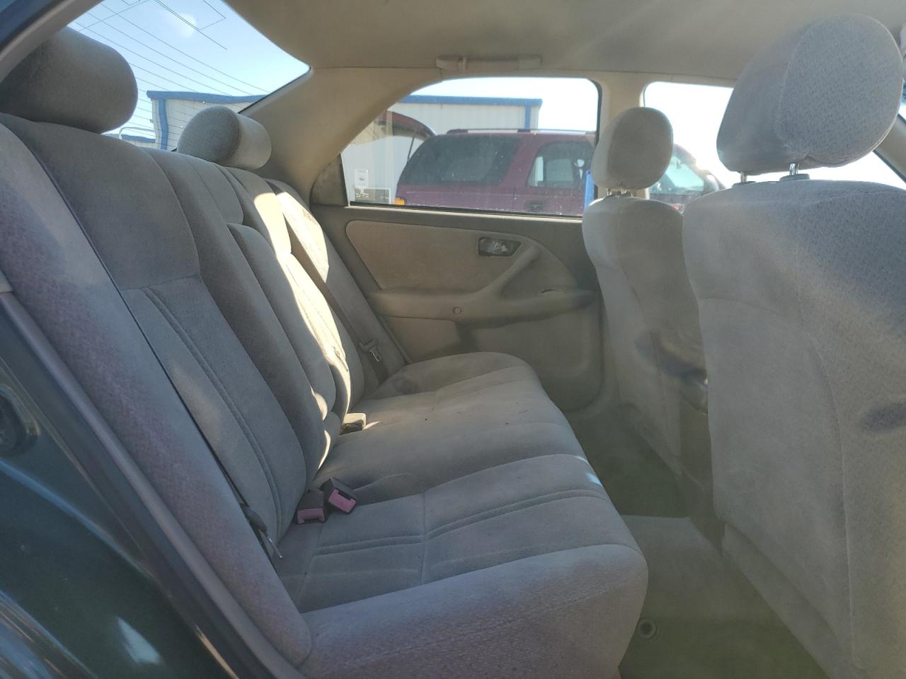 2000 Toyota Camry Ce VIN: 4T1BG22K3YU923748 Lot: 90930425