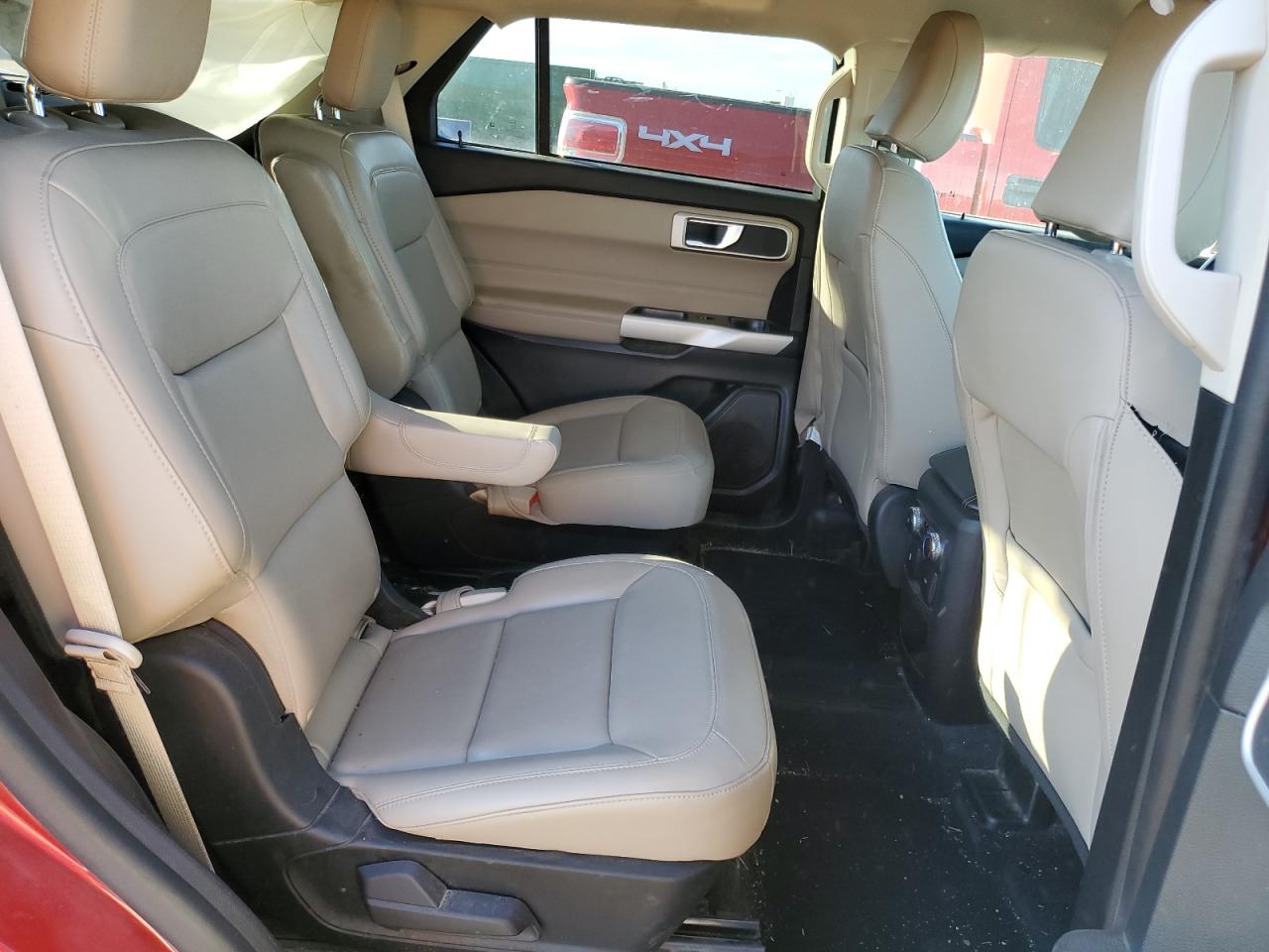 2021 Ford Explorer Xlt VIN: 1FMSK8DH8MGB16752 Lot: 85729015