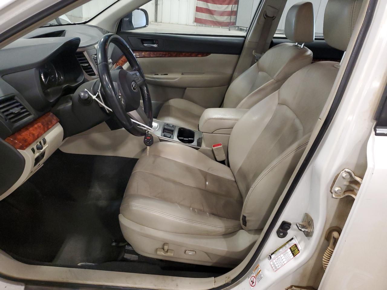 2010 Subaru Legacy 2.5I Limited VIN: 4S3BMCK68A3235505 Lot: 87125995