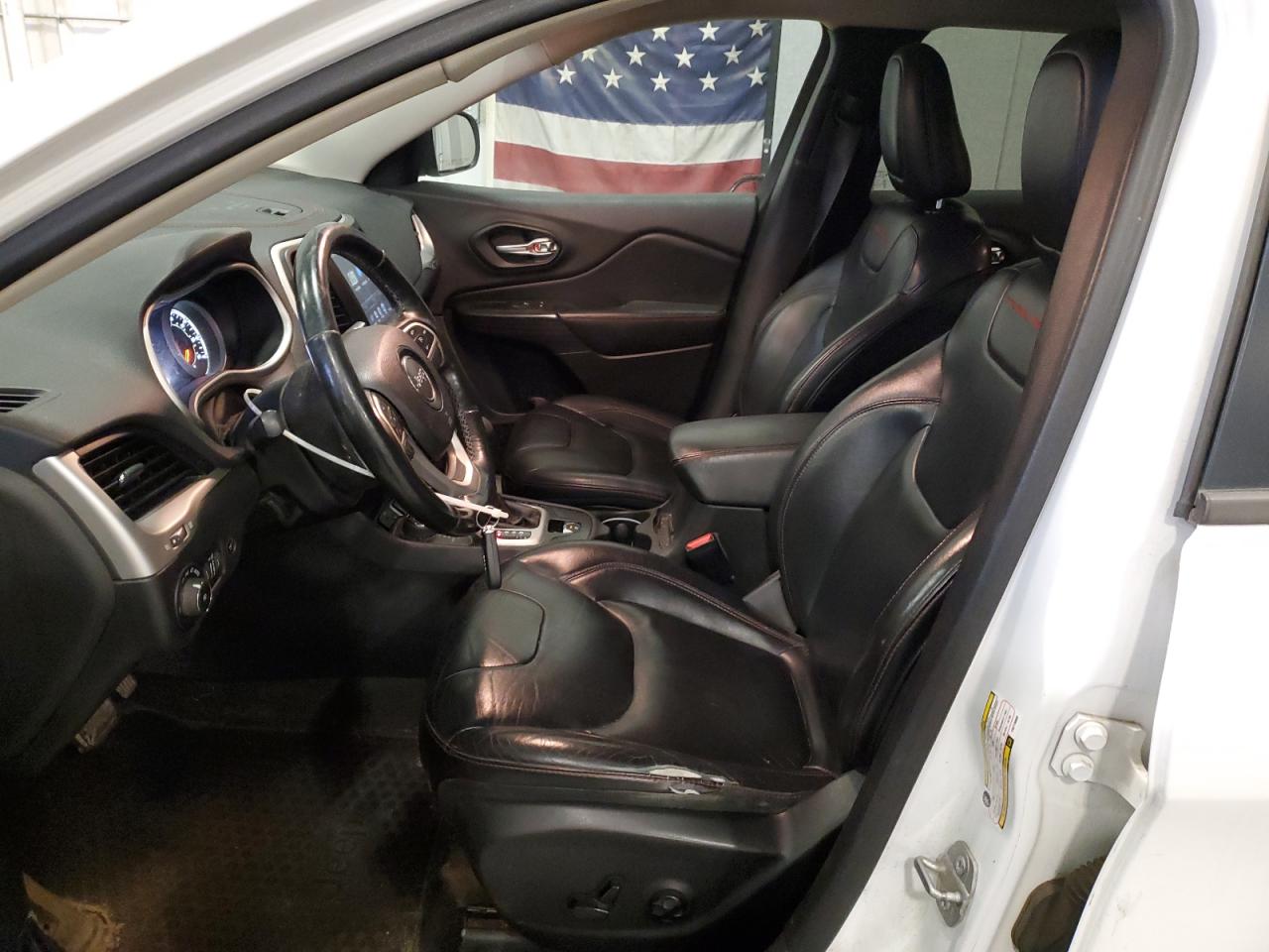 2015 Jeep Cherokee Trailhawk VIN: 1C4PJMBS9FW778868 Lot: 86256985