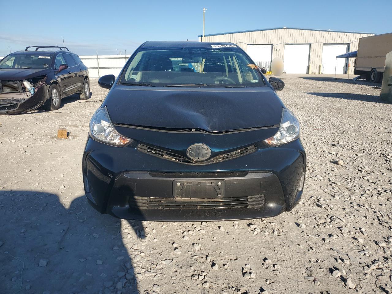 2017 Toyota Prius V VIN: JTDZN3EU4HJ069964 Lot: 85528435