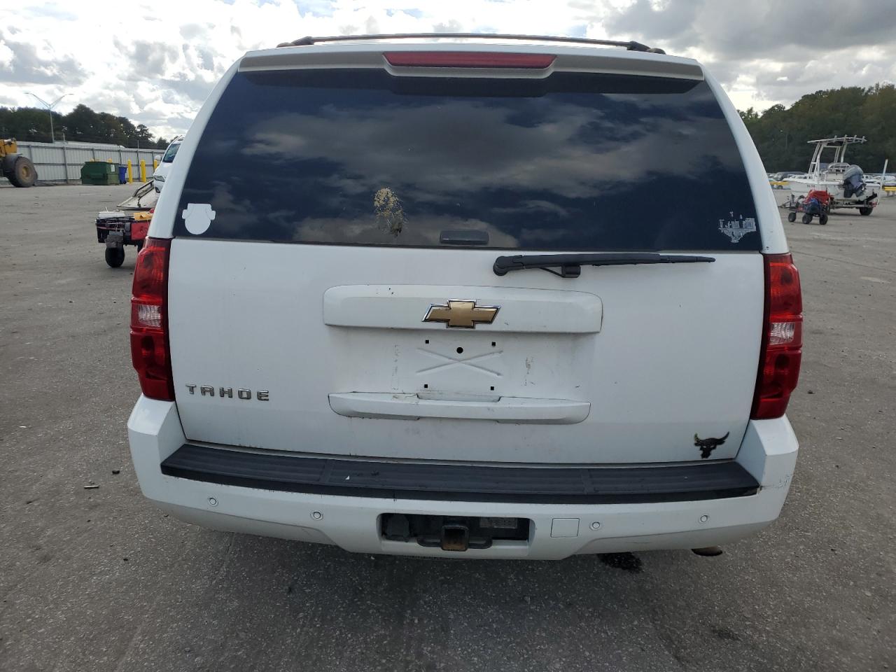 2007 Chevrolet Tahoe C1500 VIN: 1GNFC13J27R108838 Lot: 85270265