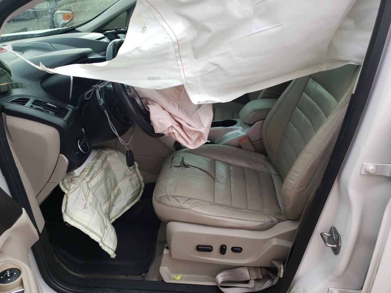 2015 Ford C-Max Sel VIN: 108933 Lot: 86537895