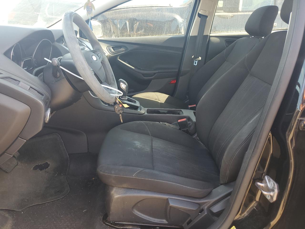 2015 Ford Focus S VIN: 1FADP3E27FL200427 Lot: 84943955