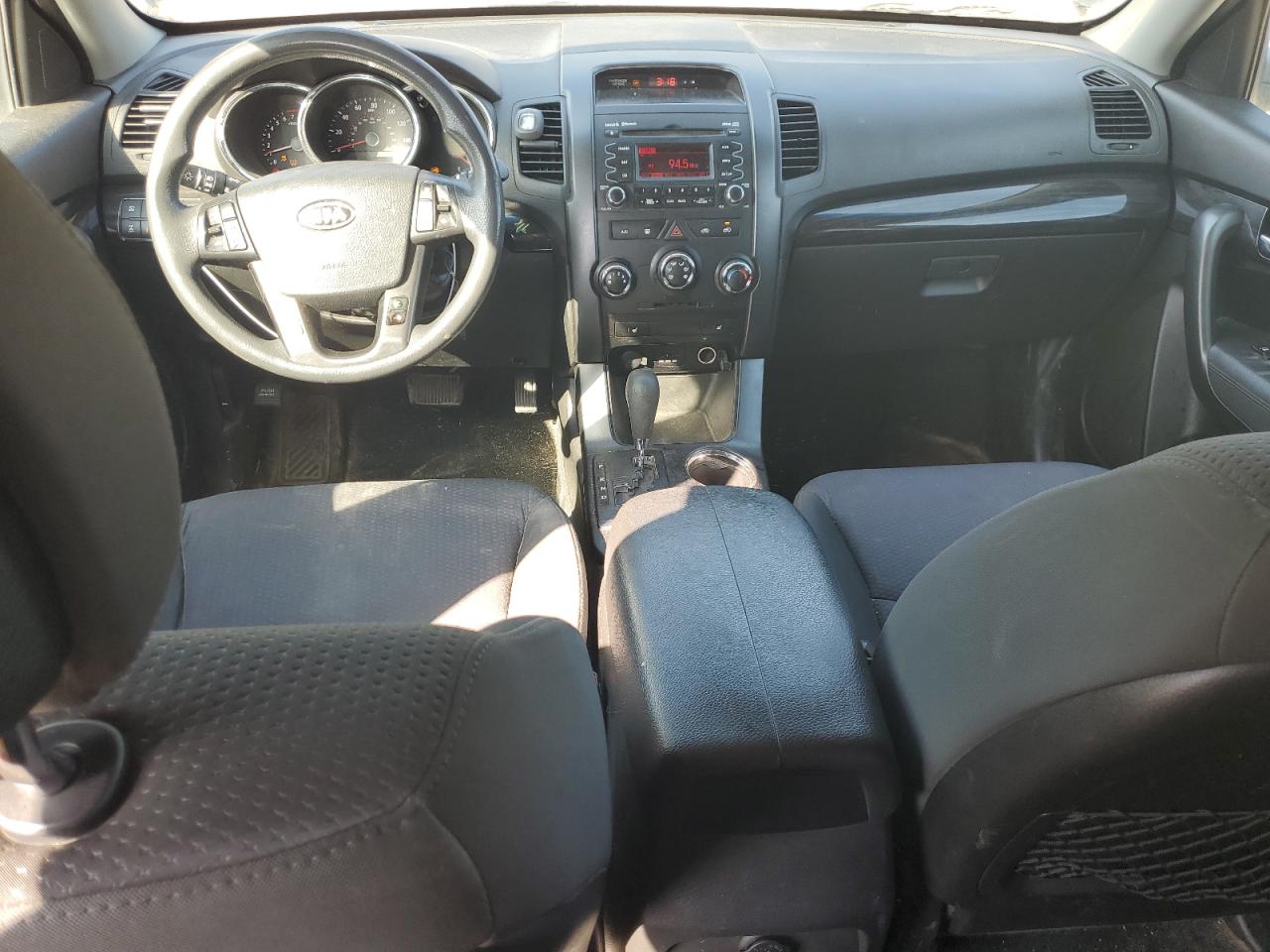 2011 Kia Sorento Base VIN: 5XYKTCA13BG054284 Lot: 85161865
