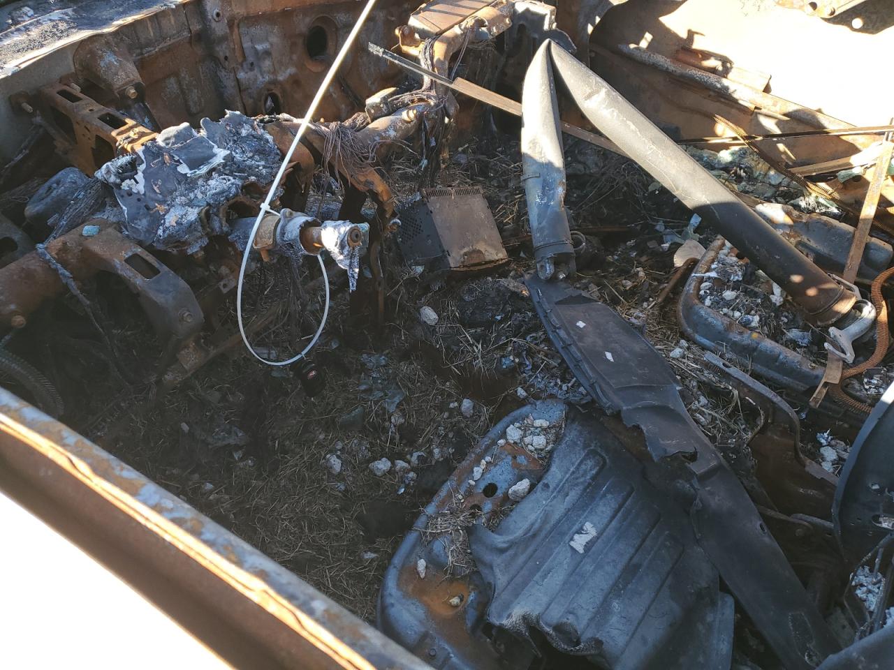 2013 Hyundai Elantra Gls VIN: 5NPDH4AE9DH418948 Lot: 70543905