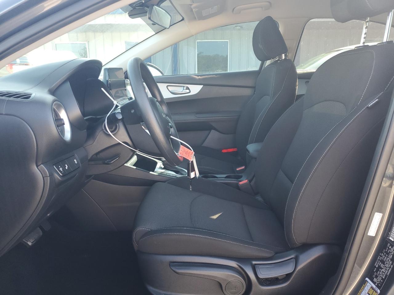 2024 Kia Forte Lx VIN: 3KPF24AD1RE742280 Lot: 87105175