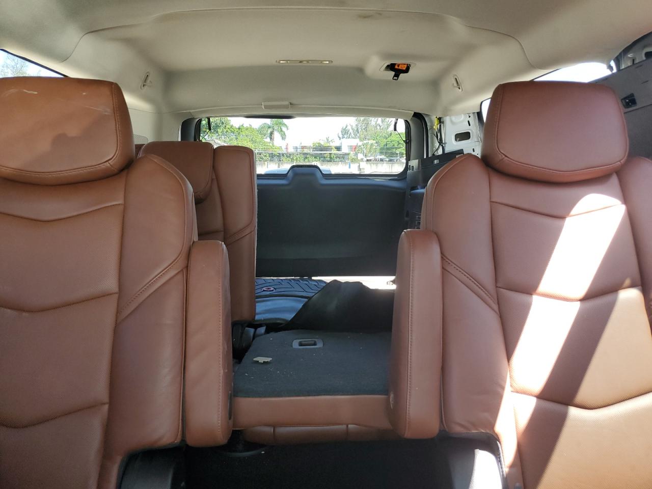 2020 Cadillac Escalade Esv Premium Luxury VIN: 1GYS3JKJ0LR150938 Lot: 84378545