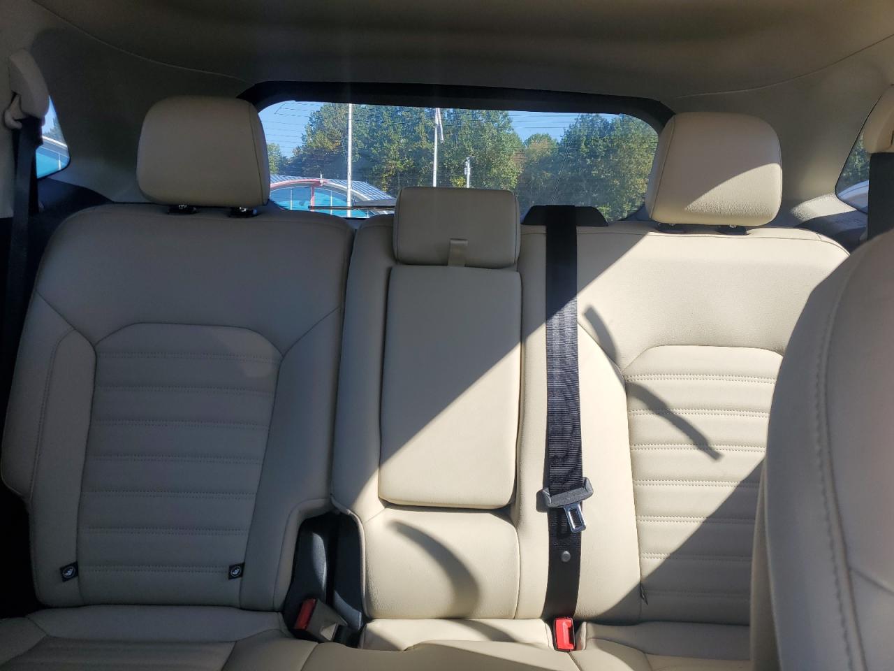 2022 Ford Edge Sel VIN: 2FMPK4J92NBA25111 Lot: 84560015