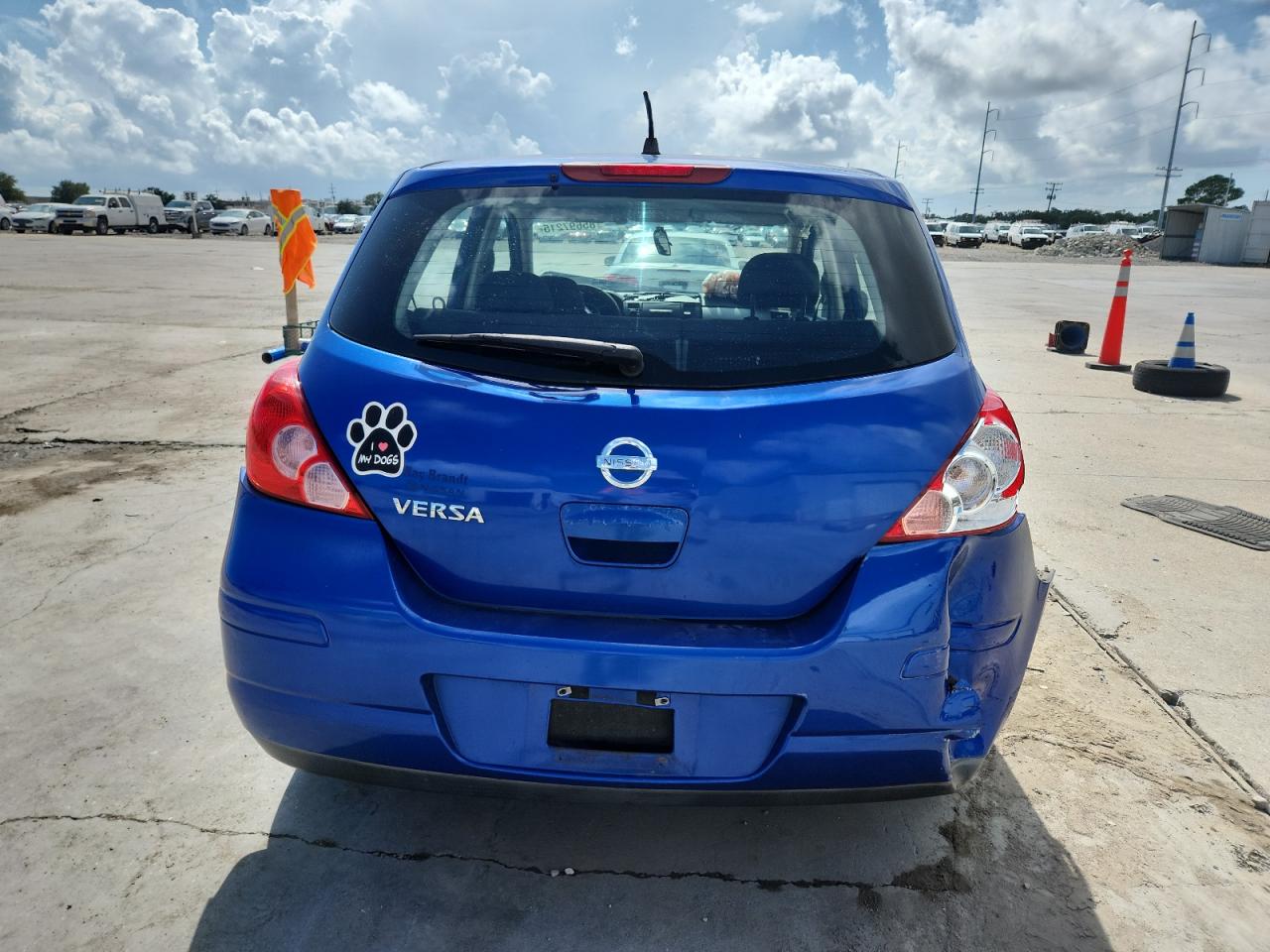 2009 Nissan Versa S VIN: 3N1BC13E69L388870 Lot: 85697215