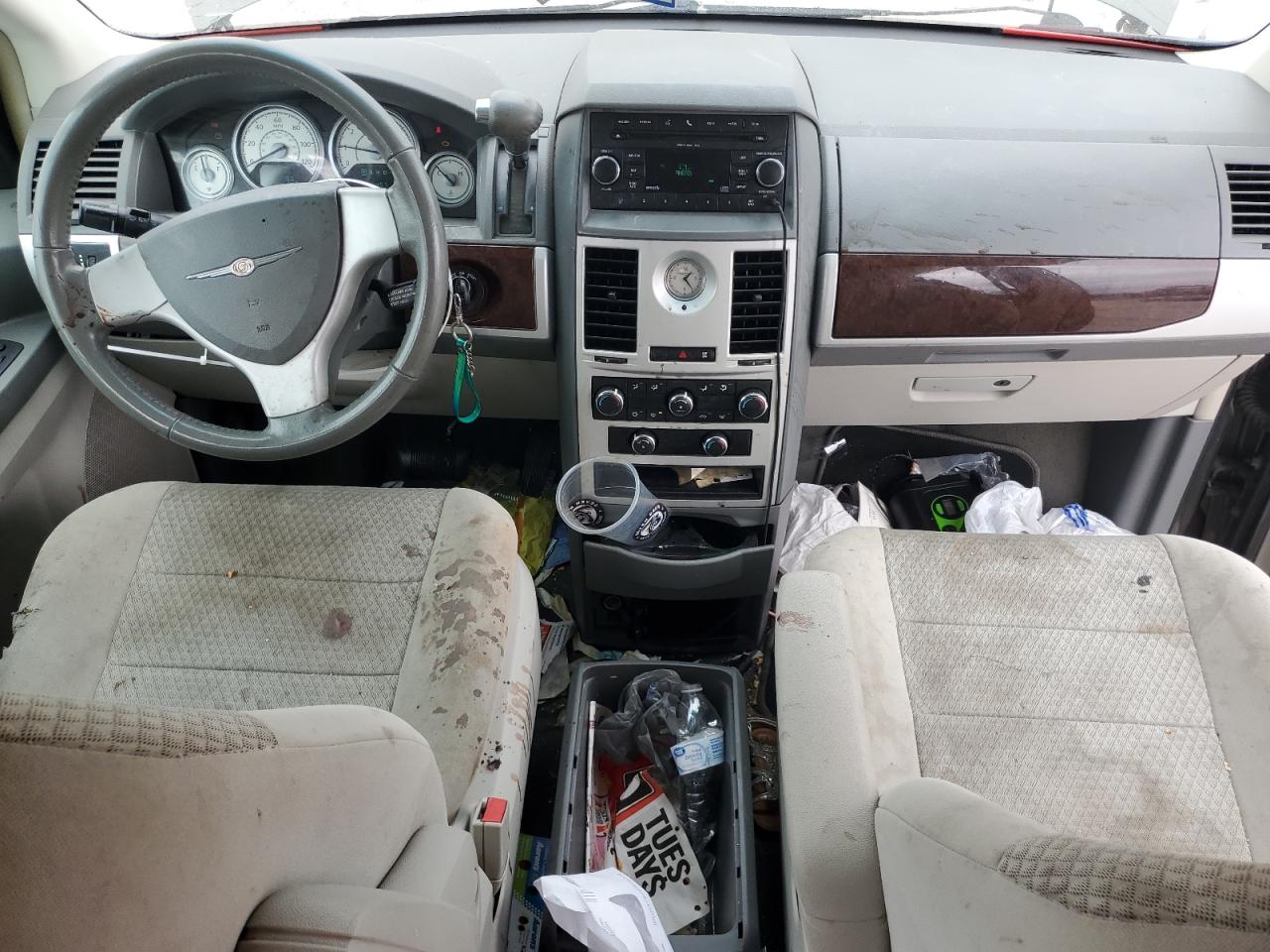 2010 Chrysler Town & Country Touring VIN: 2A4RR5D13AR366226 Lot: 85748495