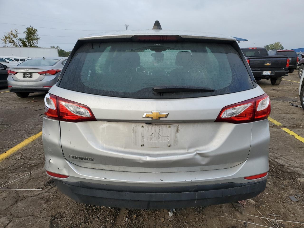 2020 Chevrolet Equinox Ls VIN: 3GNAXHEV1LS670017 Lot: 82208005