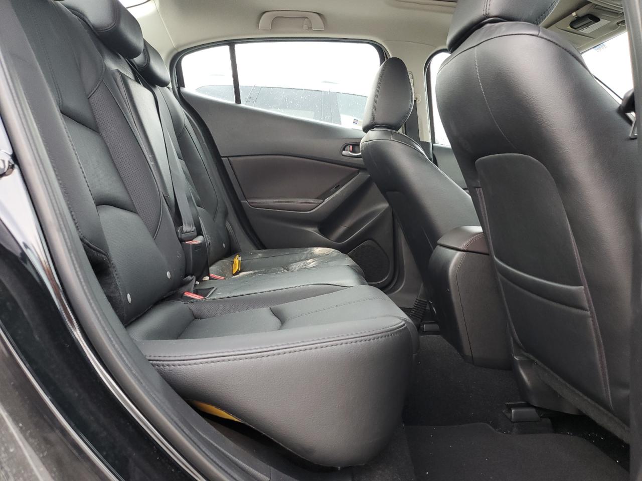 2018 Mazda 3 Grand Touring VIN: 3MZBN1W31JM186208 Lot: 89739515