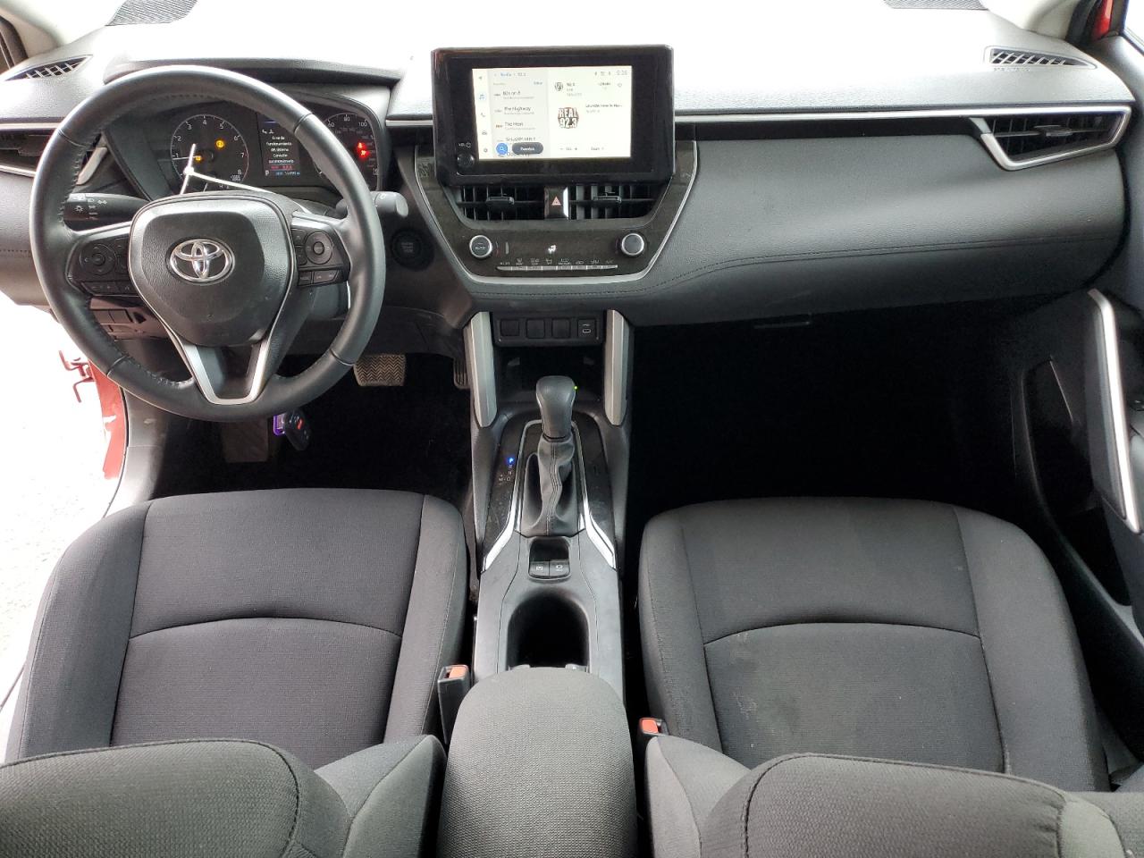 2025 Toyota Corolla Cross Le VIN: 7MUCAAAG3SV124927 Lot: 84963375