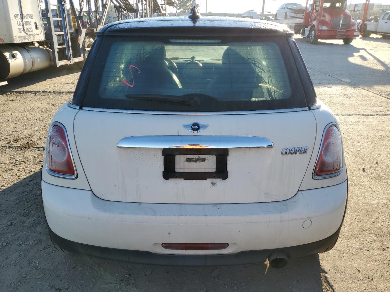 2012 Mini Cooper VIN: WMWSU3C56CT262059 Lot: 85857065
