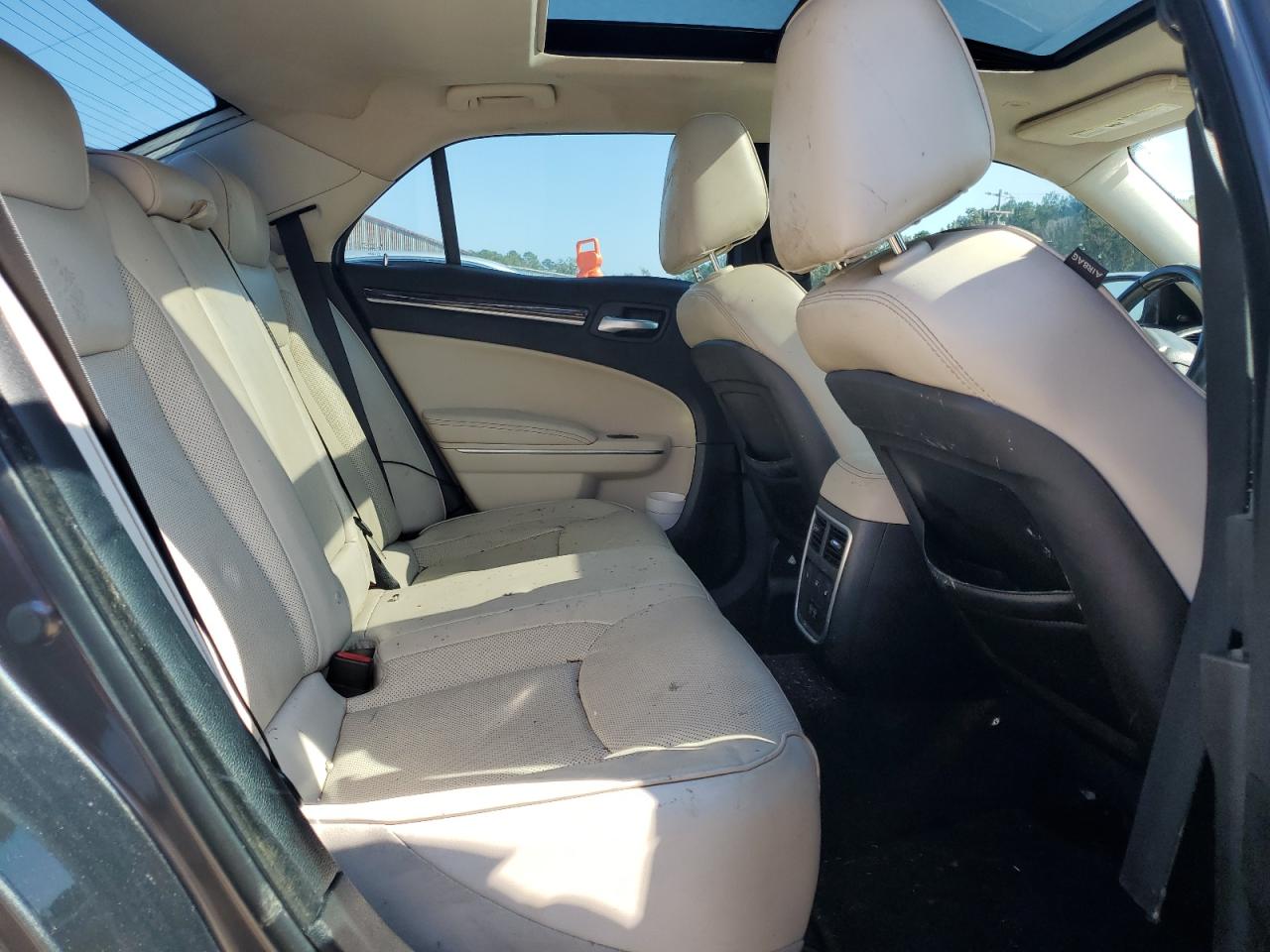 2017 Chrysler 300C VIN: 2C3CCAEG5HH564660 Lot: 90111155