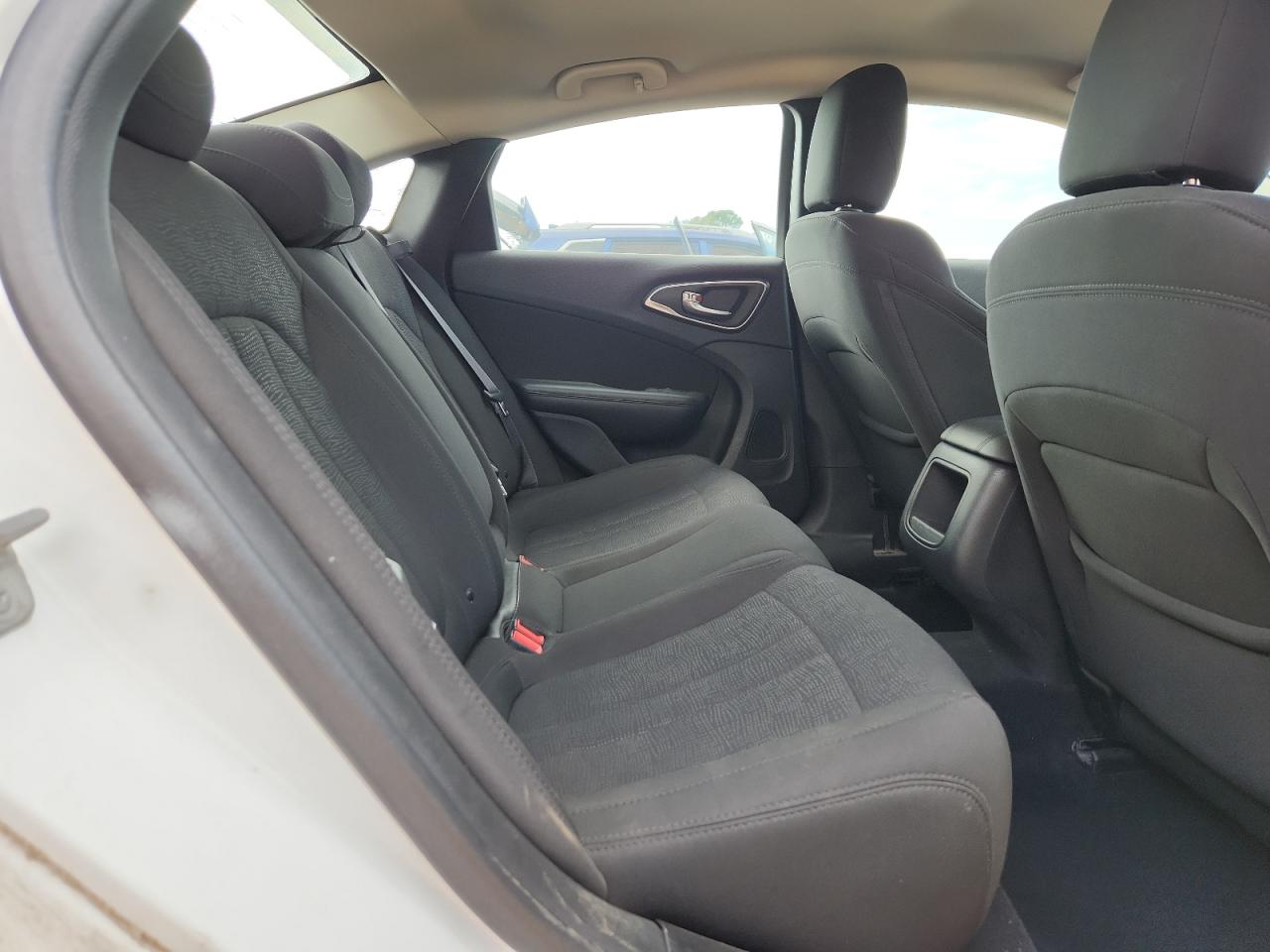 2015 Chrysler 200 Limited VIN: 1C3CCCAB7FN534828 Lot: 86097155