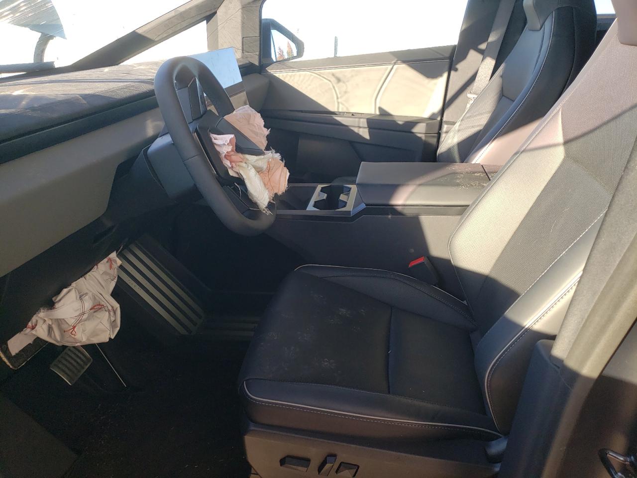 2024 Tesla Cybertruck VIN: 7G2CEHEE4RA036395 Lot: 90342375