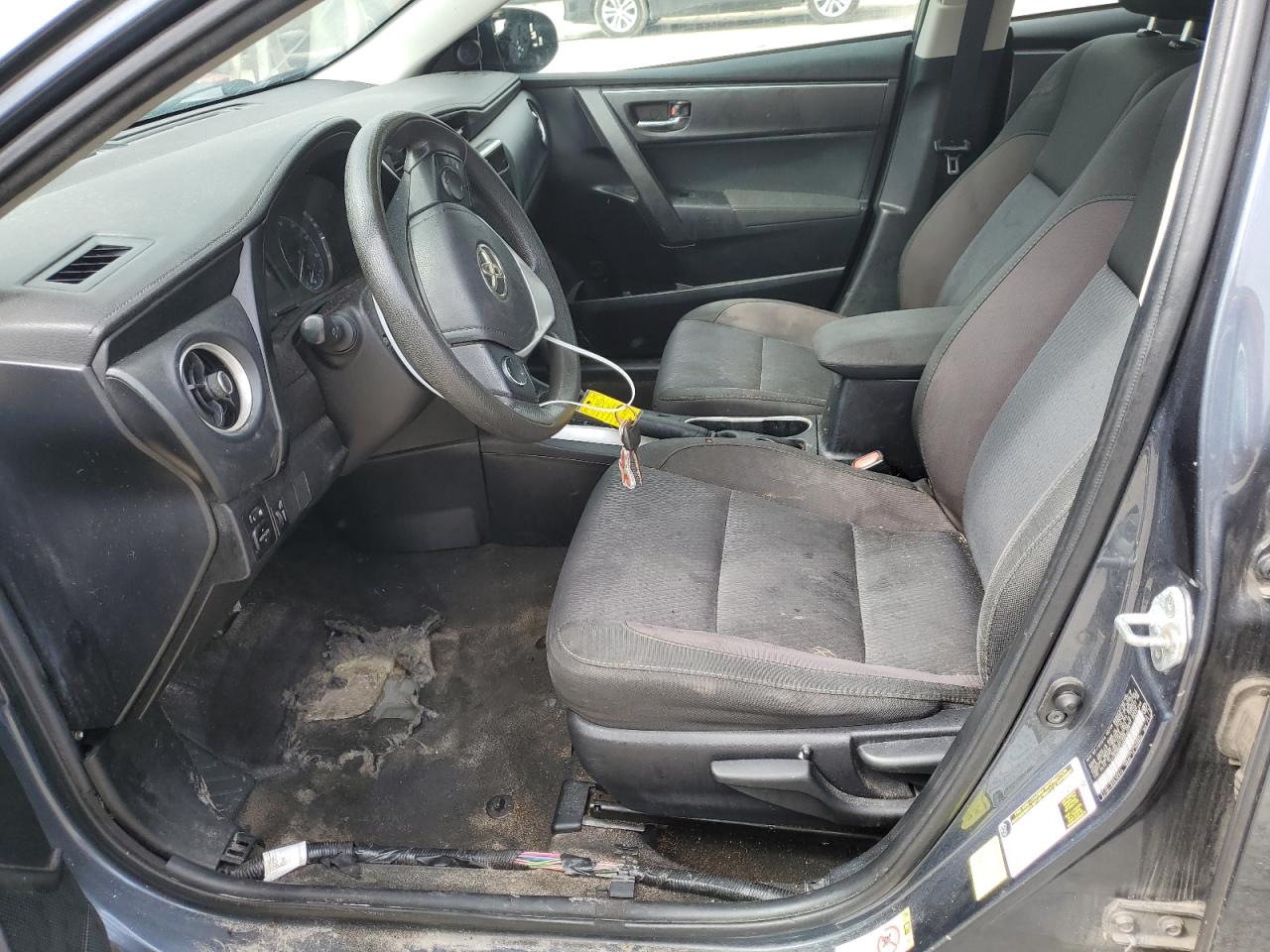 2018 Toyota Corolla L VIN: 2T1BURHE1JC079042 Lot: 85684165