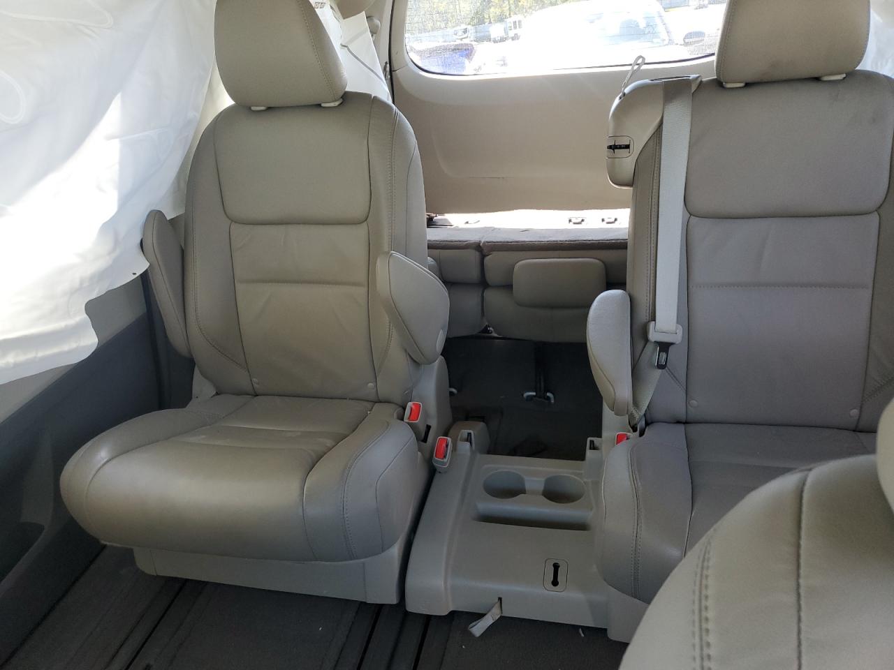 2016 Toyota Sienna Xle VIN: 5TDYK3DCXGS697199 Lot: 84920305